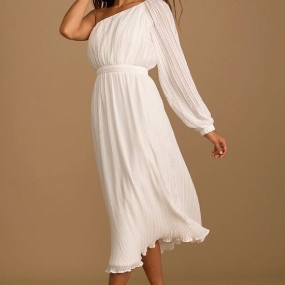 NWT Lulus Always Loving You White Pleated One Shoulder MIDI Dress Sz M Host Pick - Picture 1 of 13